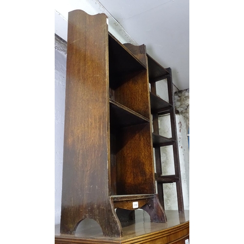 1116 - A 1920s oak open bookcase and another (2)