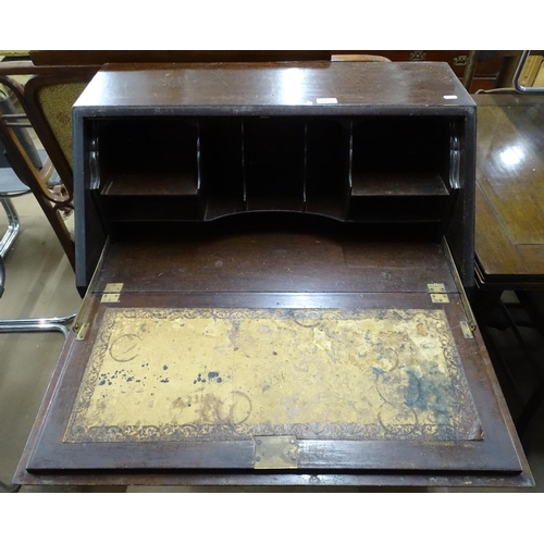 1125 - An Edwardian mahogany bureau