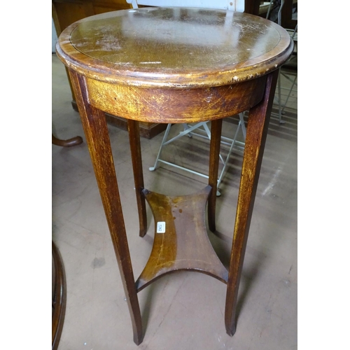 1342 - An Edwardian oval and satinwood-banded occasional table