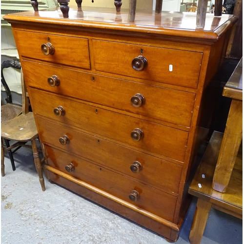 1651 - A 19th century mahogany chest of 2 short and 4 long drawers, on bun feet, W110cm, H124cm