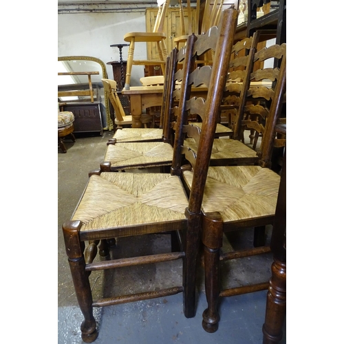 1694 - A set of 6 Antique oak ladder-back and rush-seated Padfoot dining chairs (5 and 1)