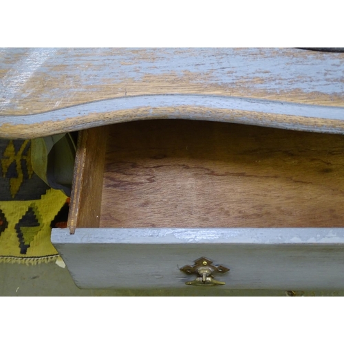 1708 - A small French painted bom chest of 3 drawers, W76cm