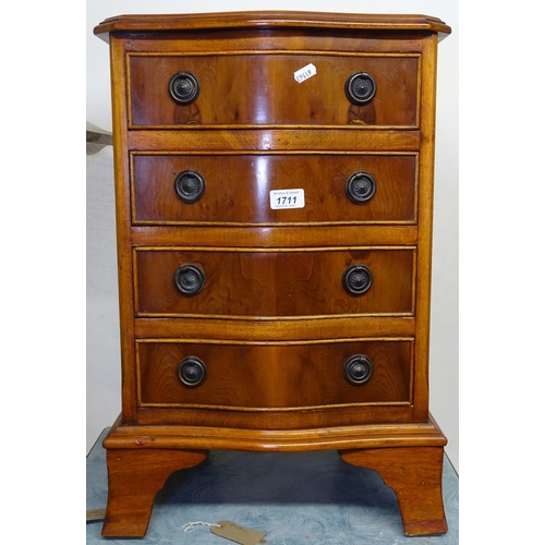 1711 - A reproduction yew wood serpentine-front 4-drawer chest of small size, W40cm