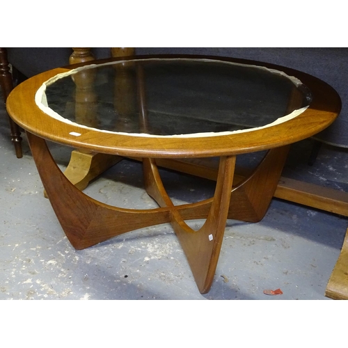 1719 - A mid-century G-Plan teak circular coffee table, with glass centre, W84cm