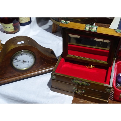 316 - A French inlaid mahogany-cased mantel clock, and a casket with fitted interior and drawer under, 8.5... 