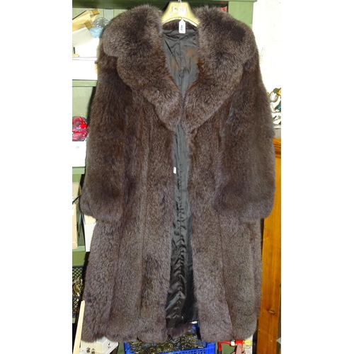 465 - A fur coat