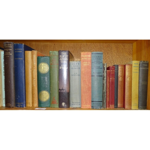 487 - A shelf of various hardback books