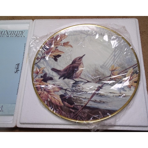 611 - Boxed RSPB Wedgwood bird plates