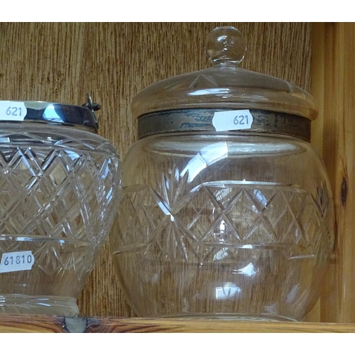 621 - 2 cut-glass jars with silver plated mounts, and a set of 6 Atlantic goblets