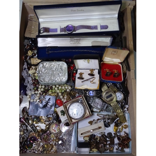 813 - A tray of mixed costume jewellery, wristwatches etc