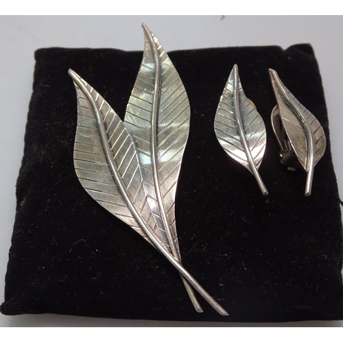 896 - A Danish silver leaf design brooch, and a pair of matching earrings, maker's marks B and L