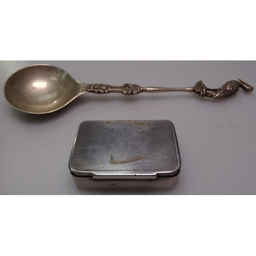 897 - A Danish engine turned silver snuffbox, and a Dutch silver 