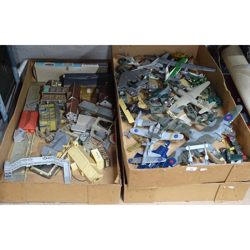 94 - 3 trays of Airfix models, buildings etc