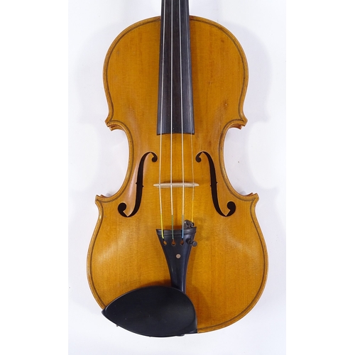 73 - A good quality Italian violin by Luigi Bertelli, made in Verona circa 1930, body length 36cm, with b... 