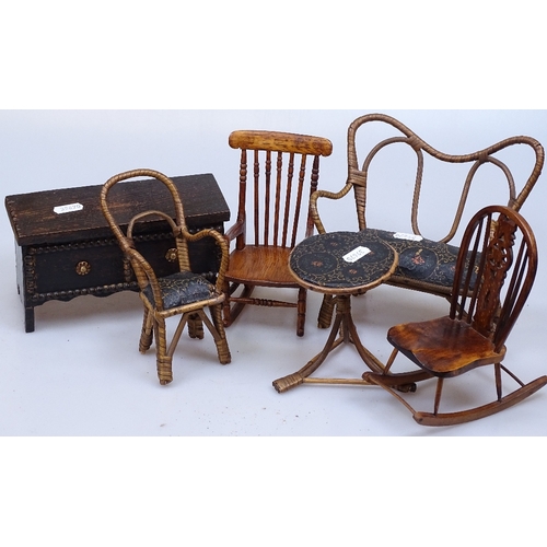 30 - A group of doll's furniture, including a 3-piece Vintage cane-bound suite