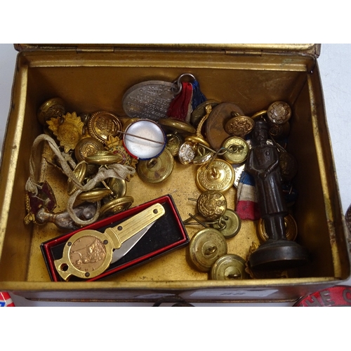 88 - A mixed box of items, including 4 American Presidential election badges for JFK and Nixon, a Camping... 