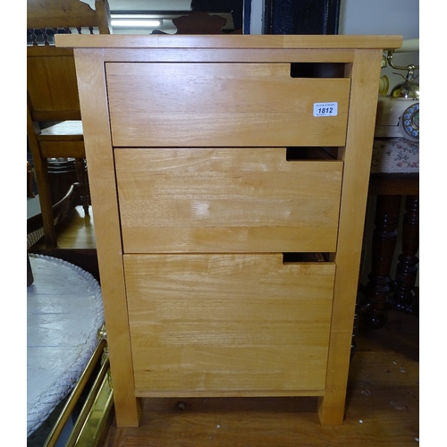 1812 - A small John Lewis beech 3-drawer bedside chest, W51cm, H66cm