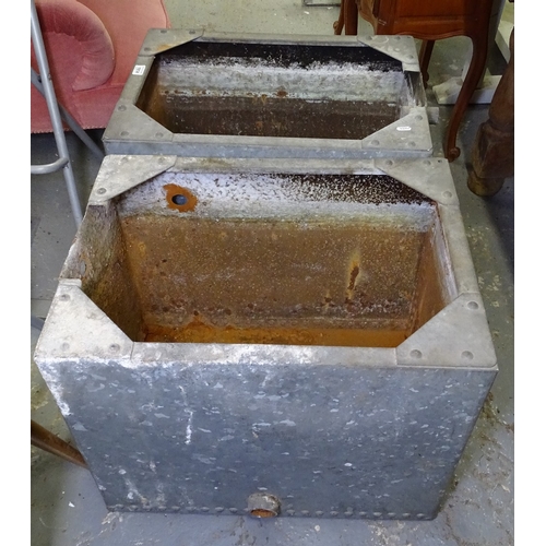 1814 - A pair of galvanised metal water tanks, L59cm