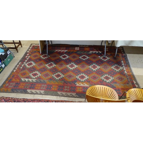 1829 - A multi-coloured Maimana Kilim carpet, 283cm x 193cm