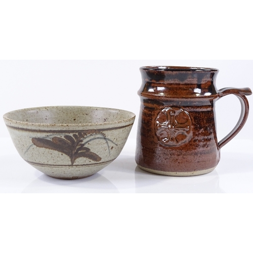 128 - David Leach Lowerdown Pottery fern design bowl, diameter 15cm, and a tenmoku glaze tankard by Mark G... 