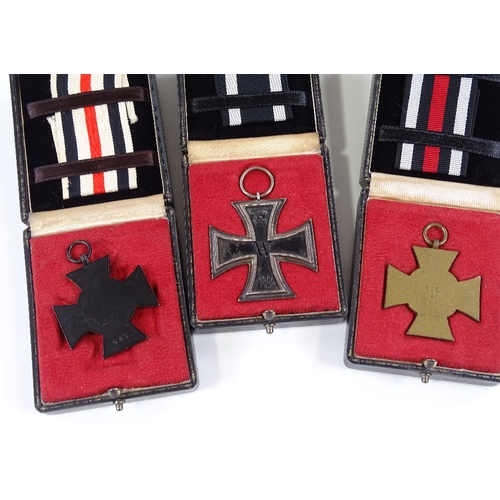 74 - 3 German First War Cross medals, cased