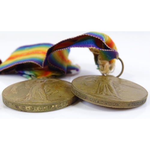 85 - 2 1914 - 15 Star medals, and 2 Victory medals (4)