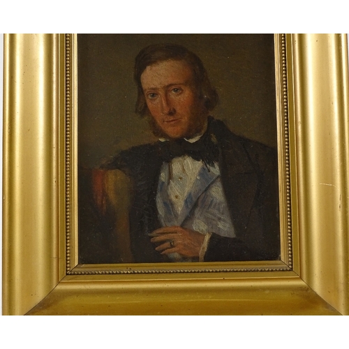 1154 - Oil on canvas laid on board, portrait of a gentleman, late 19th / early 20th century, unsigned, 9