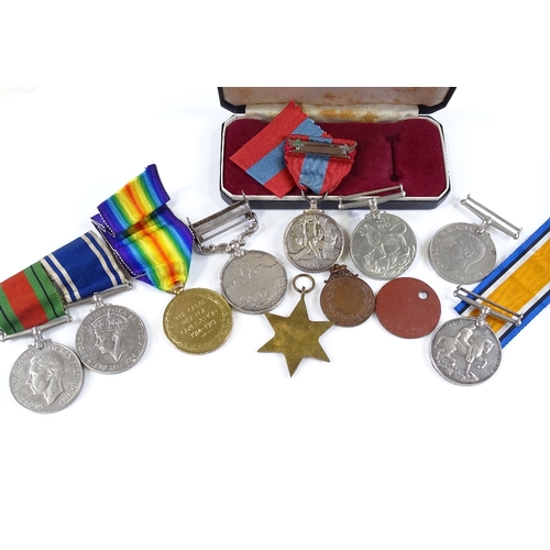 111 - A quantity of First and Second War Service medals, including 1919 India Campaign medal (11)