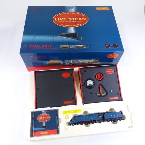 104 - A Hornby Live Steam OO gauge Mallard train set, boxed