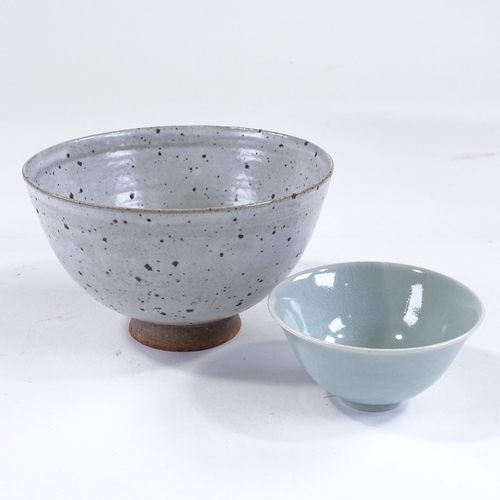 81 - Poh Chap Yeap (1927 - 2007), stoneware bowl with iron spot and flower decoration, diameter 14.5cm, a... 