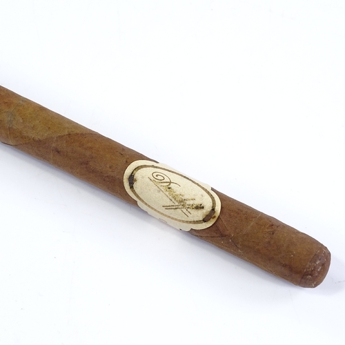 67 - 1 Pre revolution Davidoff Habana cigar circa 1955