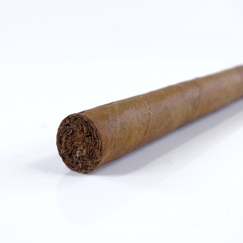 67 - 1 Pre revolution Davidoff Habana cigar circa 1955