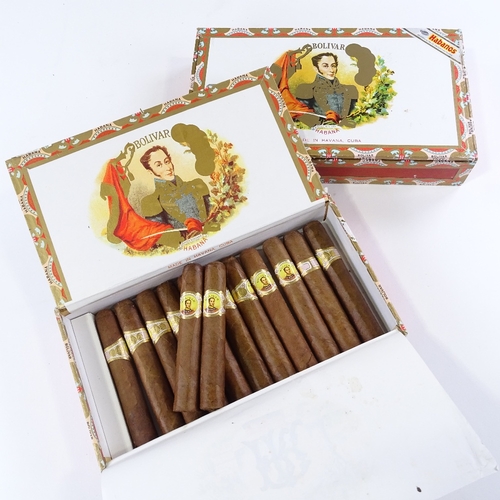 72 - 2 boxes of Bolivar cigars, containing 14 Royal Coronas, 17 Belicosos Finos (31)