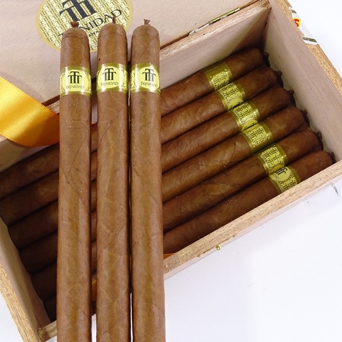 86 - Box of 15 Trinidad Fundadores cigars