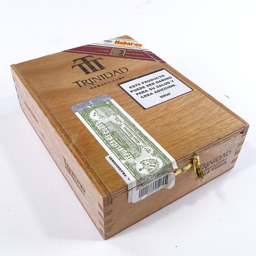 88 - Full box of Trinidad La Trova cigars (12)