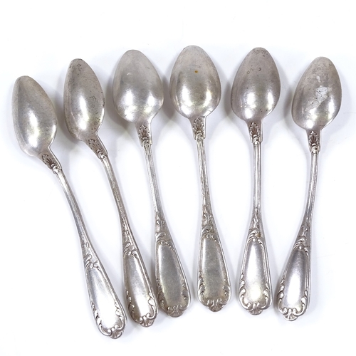 628 - A set of 6 Continental silver teaspoons, with Shell and Thread decoration, length 14.5cm, 4.7oz tota... 