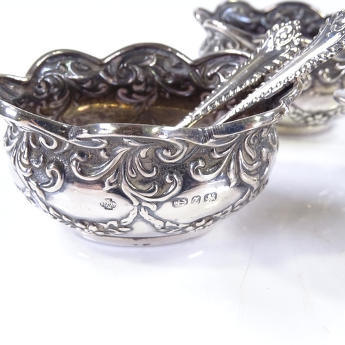 644 - Various silver cruets, including small bonbon basket and mustard pot, 11oz weighable