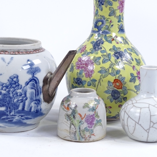 121 - 4 pieces of Chinese porcelain