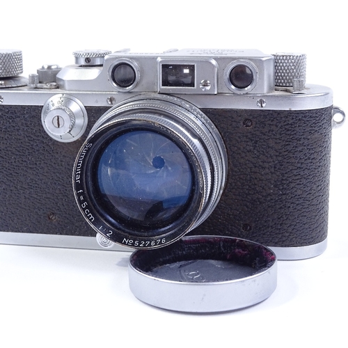 22 - A Leica IIIb camera, circa 1938-39, serial no. 290033