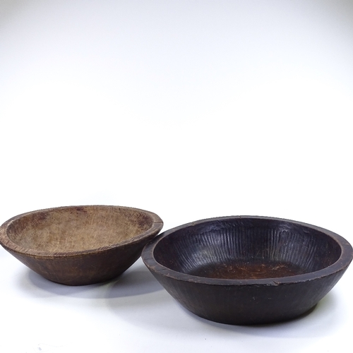 86 - 2 large Chinese turned wood bowls, diameter 59cm and 49cm (2)