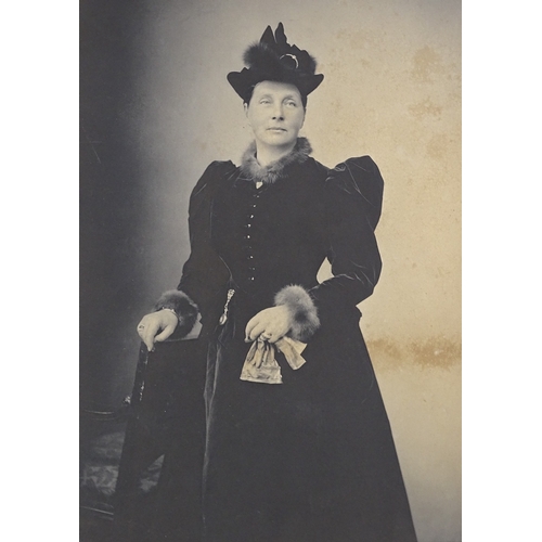 1366 - An Elliott and Fry Studio photograph of Lady Theodora Guest, image size 12