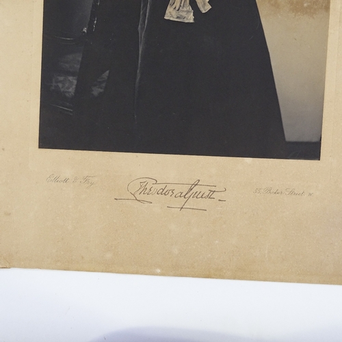 1366 - An Elliott and Fry Studio photograph of Lady Theodora Guest, image size 12