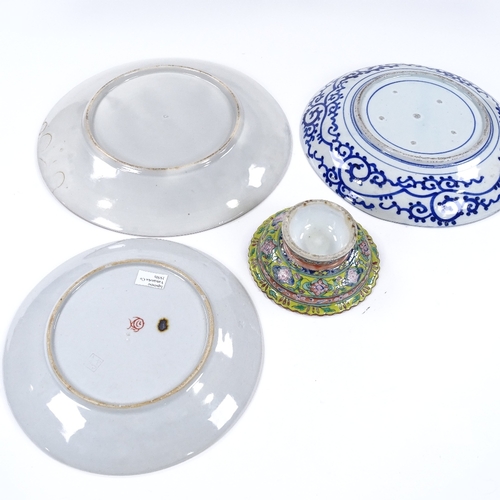 169 - 4 Chinese porcelain plates, largest 30cm diameter