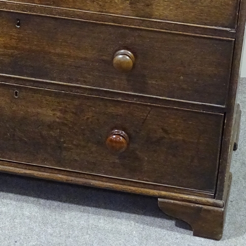 251 - A George III oak square chest of 3 long and 2 short drawers, with turned handles and bracket feet, w... 