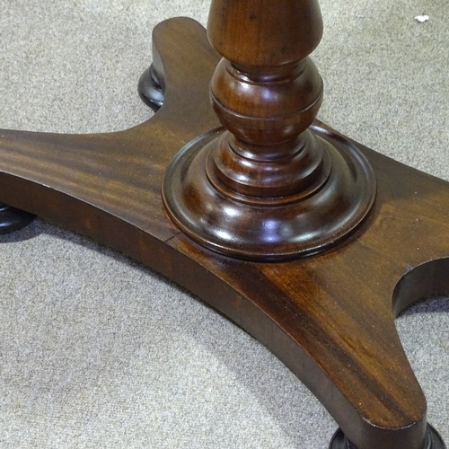 279 - A William IV mahogany reading table, possibly Thomas and George Seddon, circa 1835, with 2 pivoting ... 