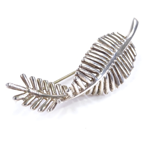 519 - 2 similar silver fern design brooches, 1 Mexican and the other Swedish, largest length 63.8mm, 19g t... 