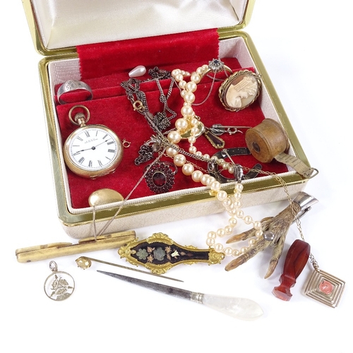 825 - Various Victorian and later jewellery, including fob watch, brooches etc