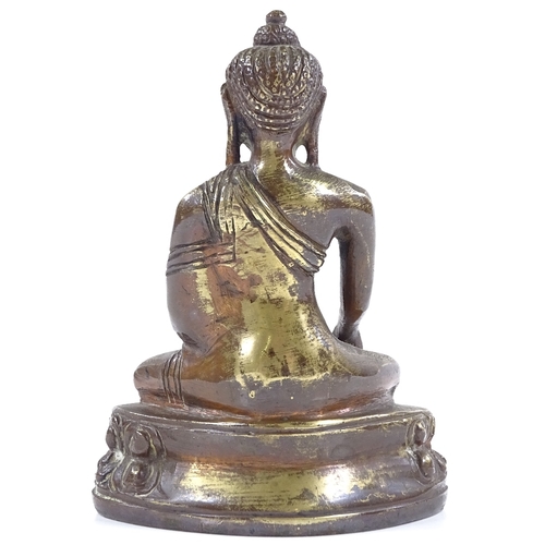 121 - A Chinese gilt-bronze seated Buddha, height 12cm