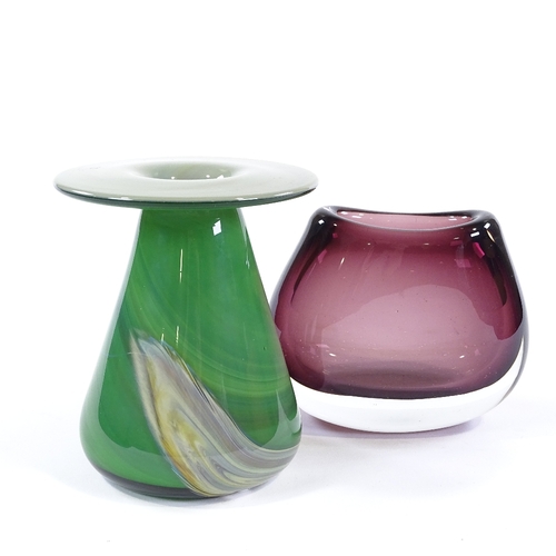 167 - A green streaked Studio glass vase, height 13cm, and a purple glass vase (2)