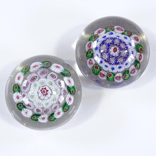 185 - 2 similar Baccarat Millefiori paperweights, diameter 5cm